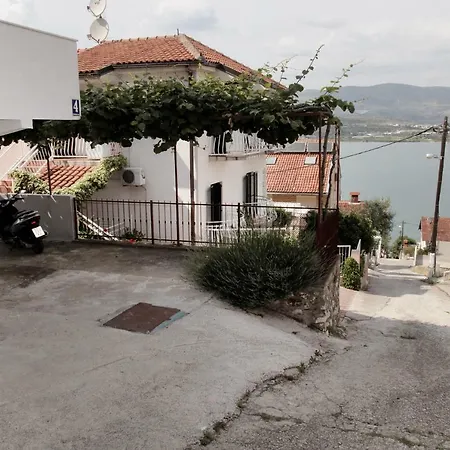 Apartman Liovic 120m2 Daire *