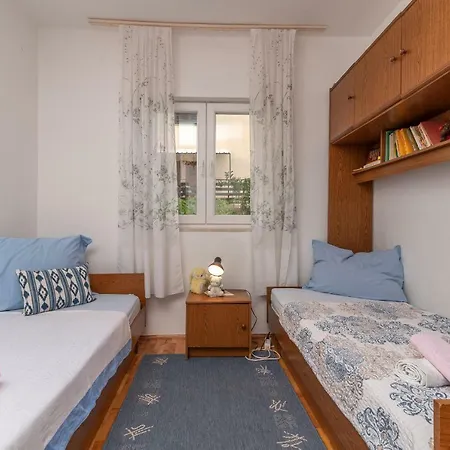 Apartman Liovic 120m2 Apartment Trogir